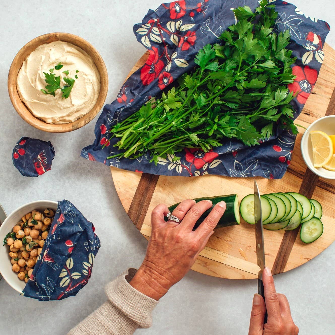 Cut-to-Size Roll - Botanical Print