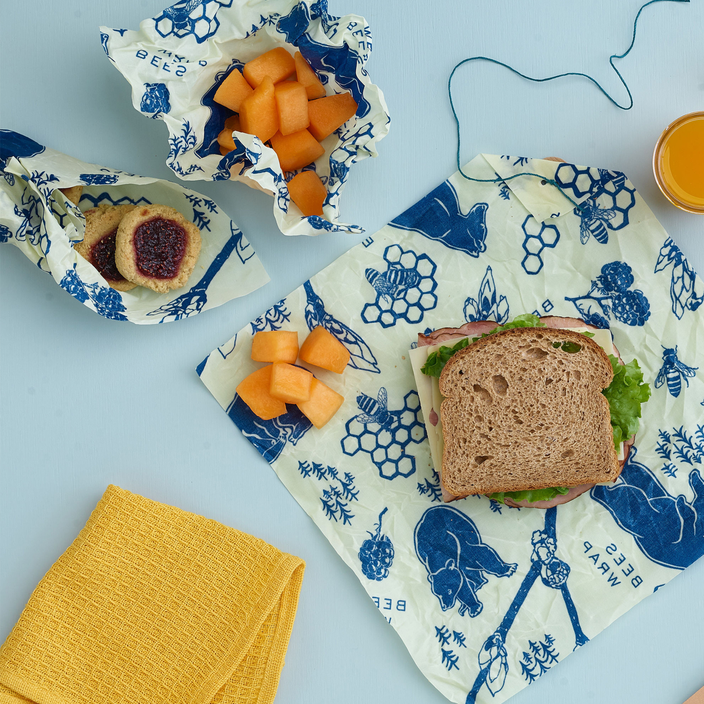 Bee's Wrap Lunch 3 Pack - Bees & Bears Print